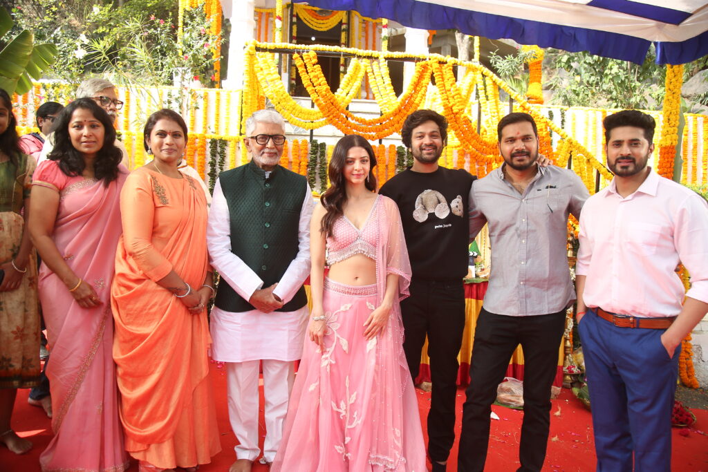 Vedika's "Fear" launched grandly with pooja ceremony 1 GANI8594