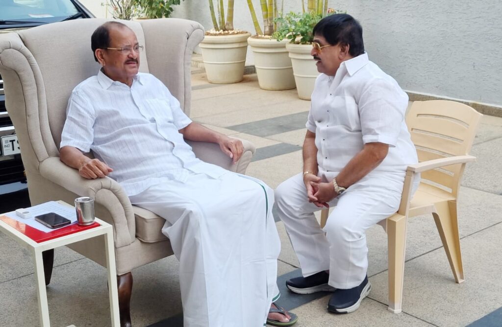 Happy to see Former Vice President of India on recieving Padma Vibhushan 1 WhatsApp Image 2024 01 31 at 12.51.47 61efb7af