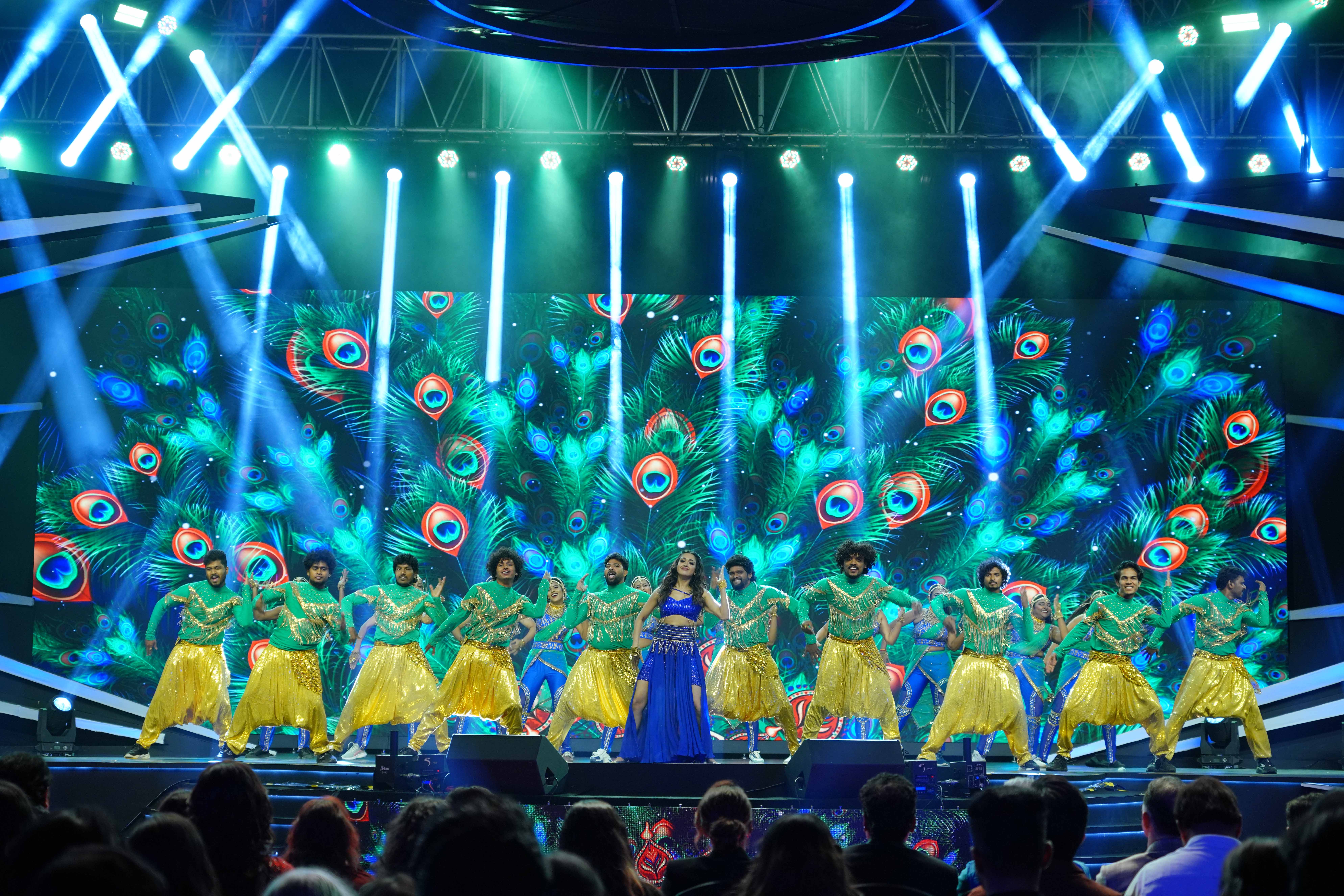 Gayatri Bhardwaj performed at the 69th SOBHA Filmfare Awards South 11