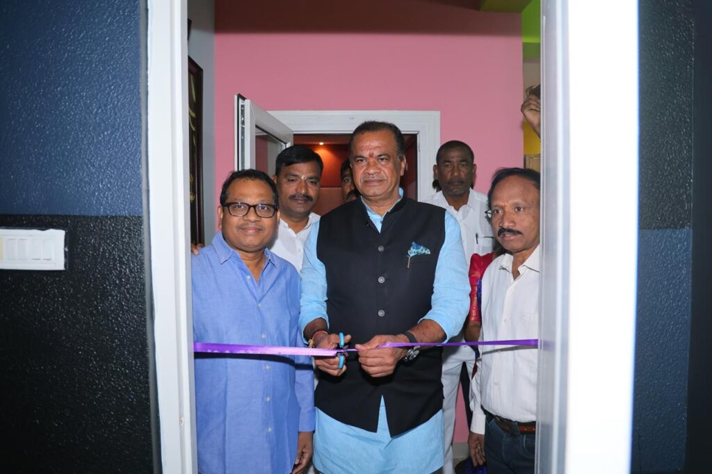 Ramesh Studios Inaugurated by Cinematography Minister Komatireddy Venkata Reddy 2 WhatsApp Image 2025 01 27 at 12.39.25 3d433298
