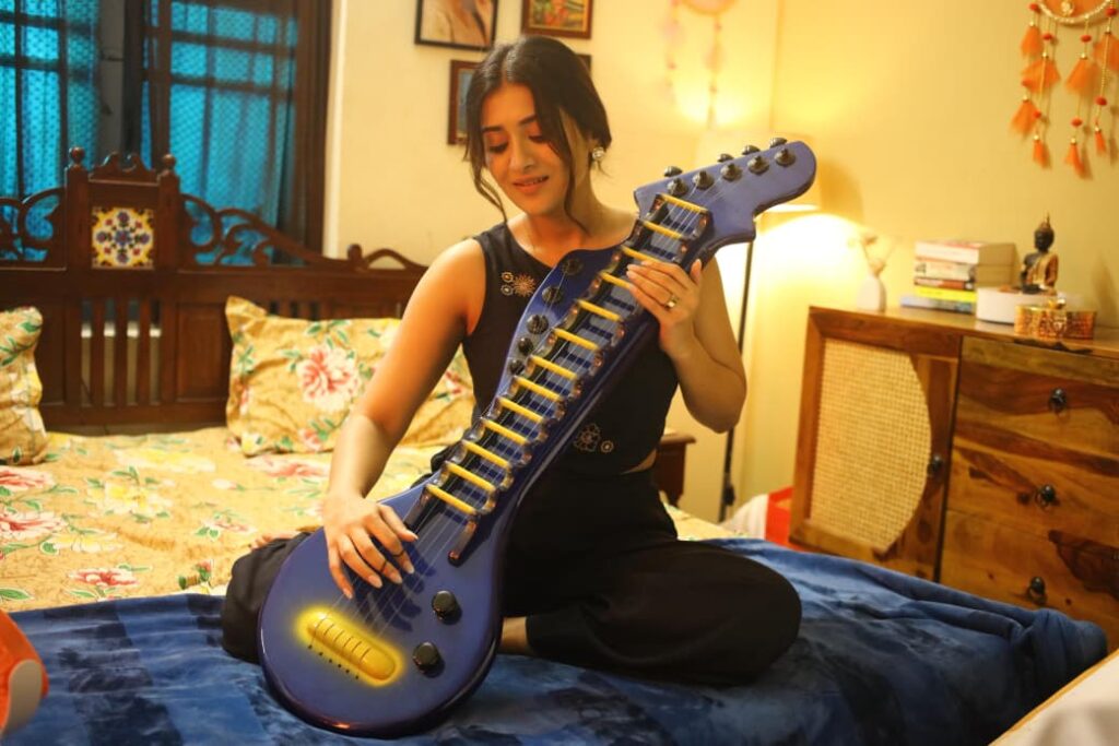 Director Vaibhav Koundinya’s “Gossip” Unveils First Single “Sippu Sippu” 1 Rashi Singh