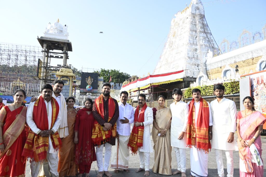 AP FDC Chairman Bharat Bhushan Offers Prayers at Tirumala - Nandi Awards to Be Held Soon 1 WhatsApp Image 2026 10 04 at 1.28.43 PM